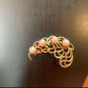 Vintage Gold Tone Brooch with Faux Perls